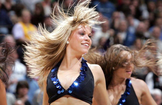 女性プロダンサーの首のトラブル:1週間でパフォーマンスできるまでに回復した経験