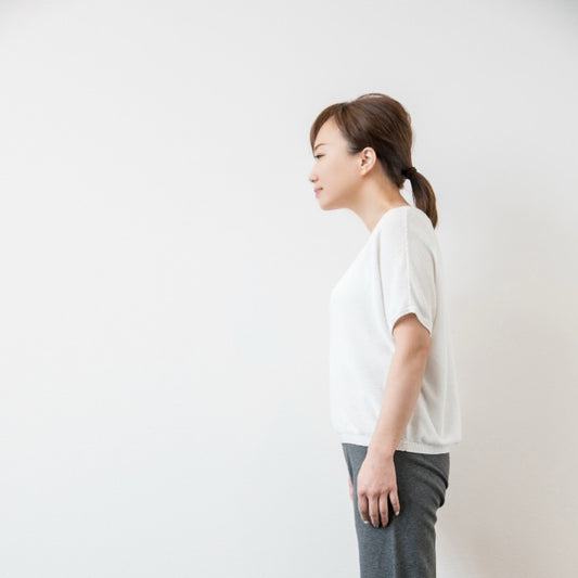 産後の姿勢の悩み