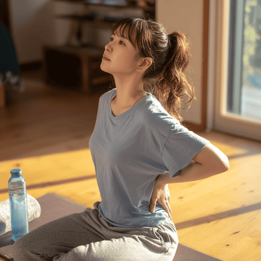 産後腰痛の真実と3つの解決策